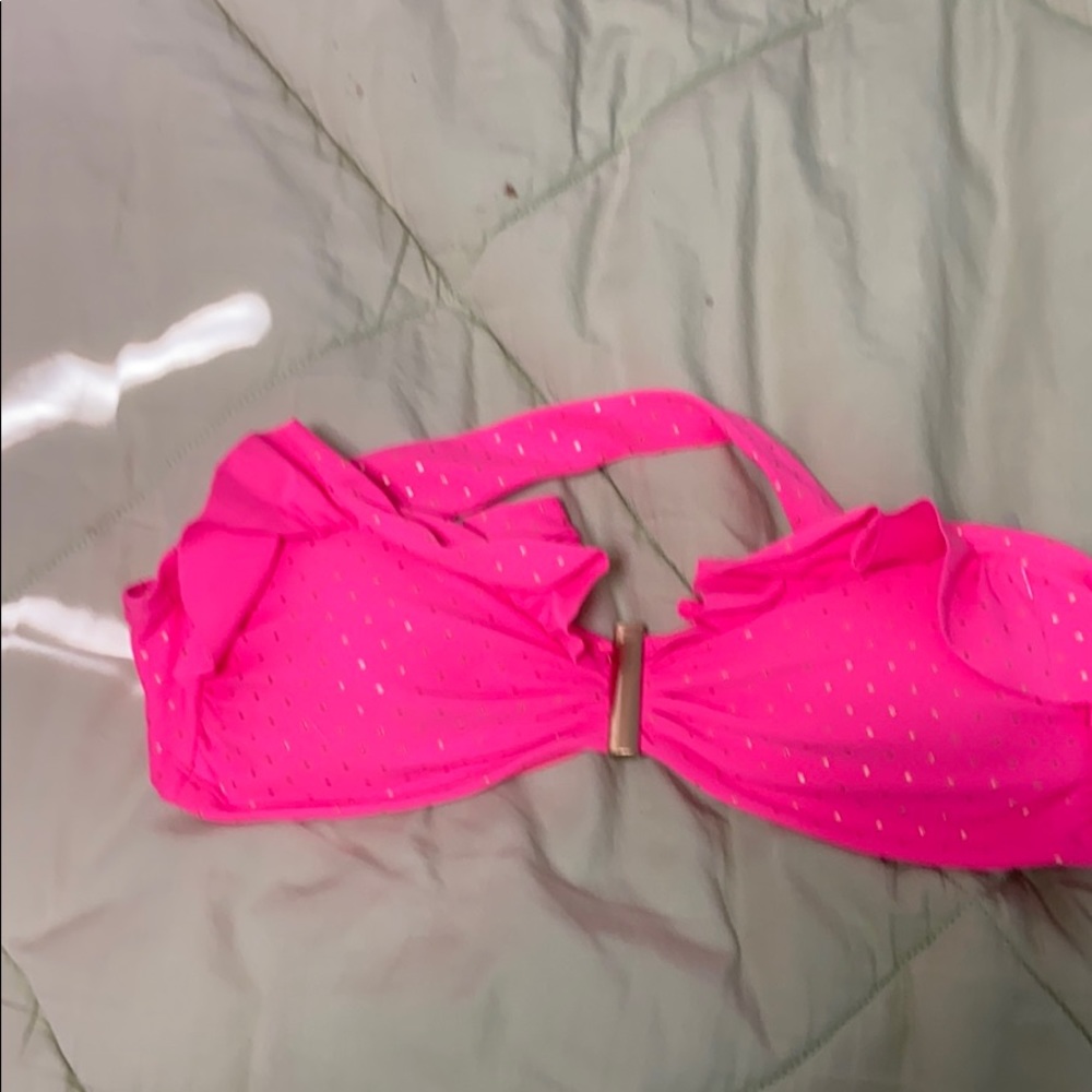 Strapless bikini top. Pink with gold polka dots.